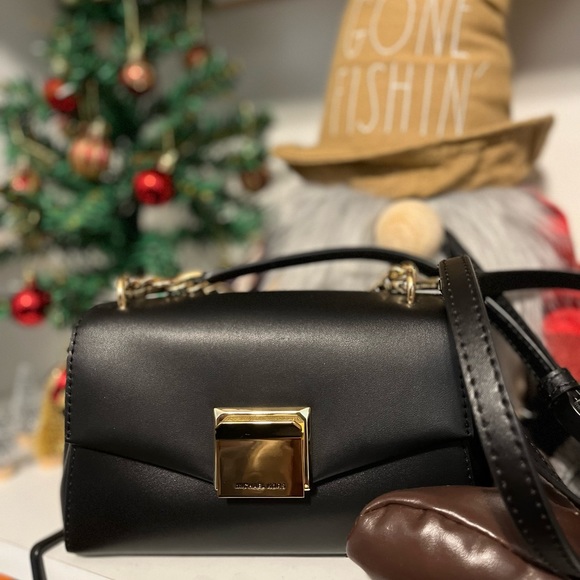 Black MK crossbody bag - Picture 1 of 3